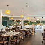Otel Hilton 5*
