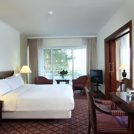 Hilton Hotel 5*