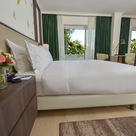 Hilton 5*