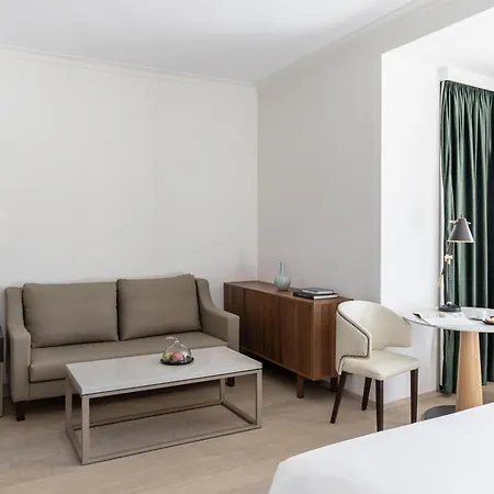 Hilton 5*