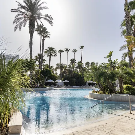 Hilton 5* Nicosia