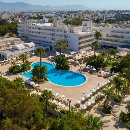 Hilton 5*