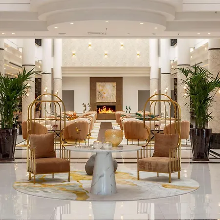 Hilton 5* Nicosia