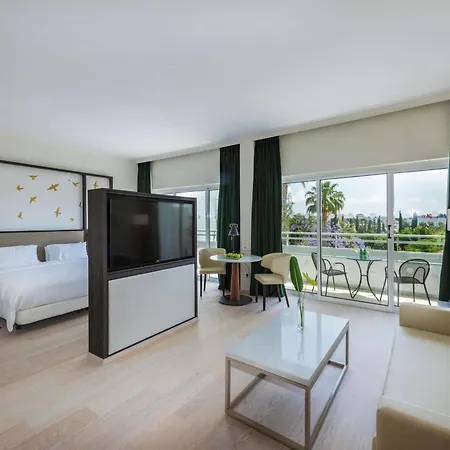 Hotell Hilton Nicosia